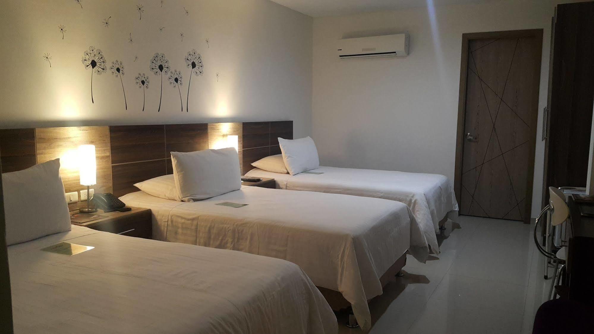 Hotel Oxford Barranquilla Buitenkant foto